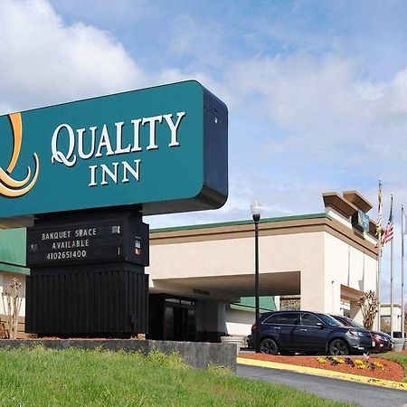 Quality Inn Windsor Mill Eksteriør bilde